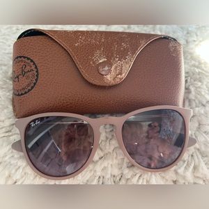 Ray band Erika sunglasses in dark rubber sand (pink).